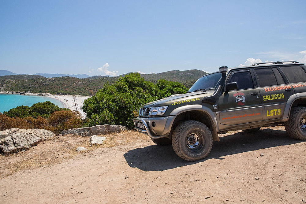 Combiné 4X4 et Bateau vers les plages de Saleccia et du Lotu